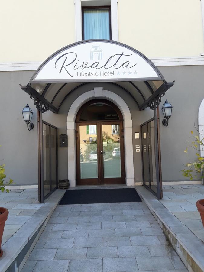 Rivalta Life Style Hotel Salò Екстериор снимка